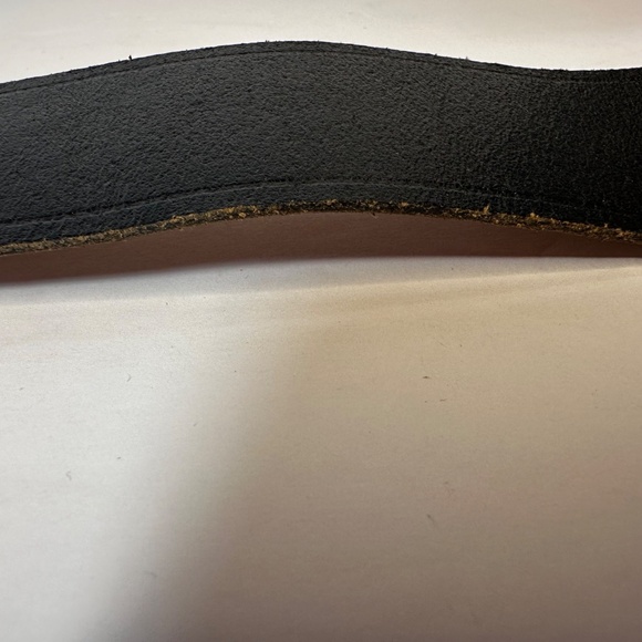 Vintage Genuine Leather Black Belt Gold Statement Buckle Size 36 - Picture 8 of 8